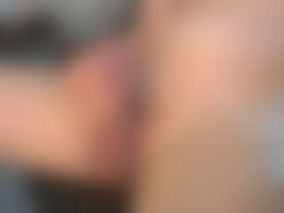 bongbong813's Live Sex Cam Show
