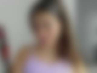 Brunettee-1's Live Sex Cam Show