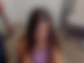 Brunettee-1's Live Sex Cam Show