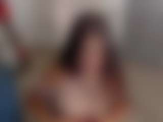 Brunettee-1's Live Sex Cam Show