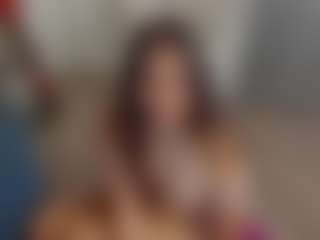 Brunettee-1's Live Sex Cam Show