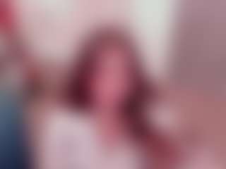 Brunettee-1's Live Sex Cam Show