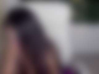 Brunettee-1's Live Sex Cam Show