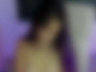 Brunettee-1's Live Sex Cam Show