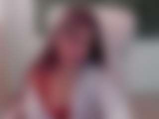 Brunettee-1's Live Sex Cam Show