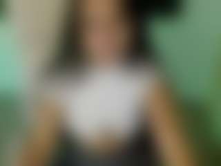 Brunettee-1