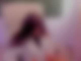Brunettee-1's Live Sex Cam Show