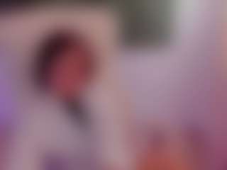 Live cam show with Brunettee-1 - Normal on Camsoda