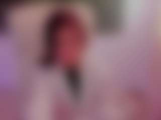 Brunettee-1's Live Sex Cam Show