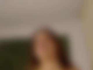 Live cam show with Brunettee-1 - Drinking on AdultVida.com