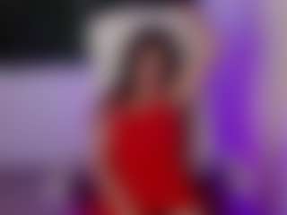Brunettee-1's Live Sex Cam Show