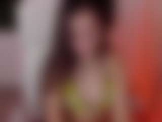 Live cam show with Brunettee-1 - Brown Hair on livesuperchat.net
