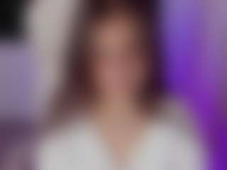 Brunettee-1's Live Sex Cam Show