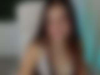 Brunettee-1's Live Sex Cam Show