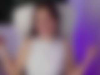 Brunettee-1's Live Sex Cam Show