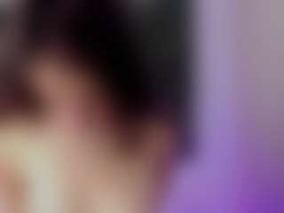Brunettee-1's Live Sex Cam Show