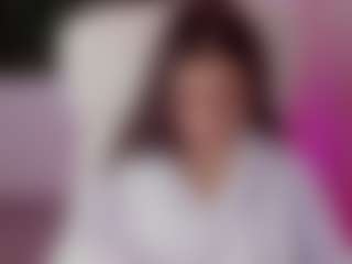 Brunettee-1's Live Sex Cam Show