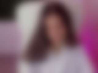 Brunettee-1's Live Sex Cam Show
