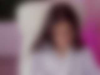 Brunettee-1's Live Sex Cam Show