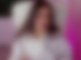 Brunettee-1's Live Sex Cam Show