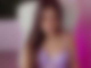 Brunettee-1's Live Sex Cam Show