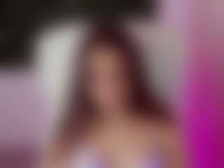 Brunettee-1's Live Sex Cam Show