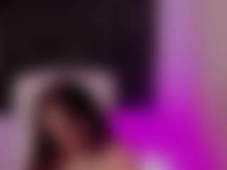 Brunettee-1's Live Sex Cam Show