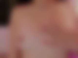 Brunettee-1's Live Sex Cam Show