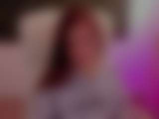 Brunettee-1's Live Sex Cam Show