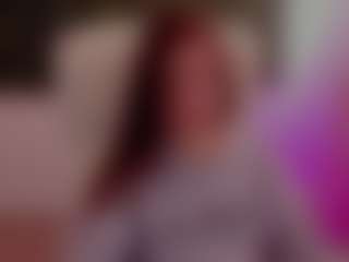 Brunettee-1's Live Sex Cam Show