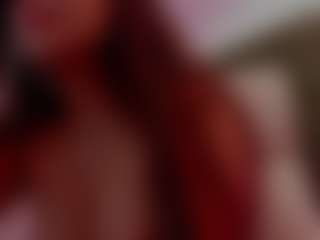 Brunettee-1's Live Sex Cam Show