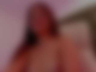 Brunettee-1's Live Sex Cam Show