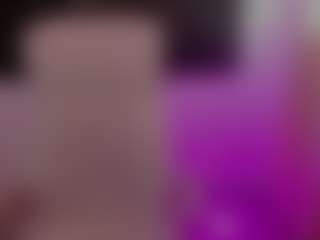 Brunettee-1's Live Sex Cam Show