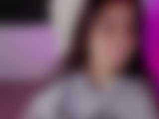 Brunettee-1's Live Sex Cam Show