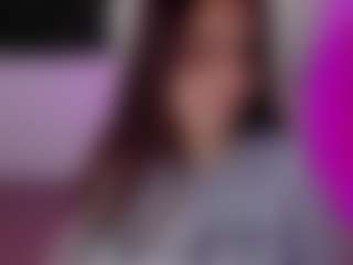 Brunettee-1's Live Sex Cam Show