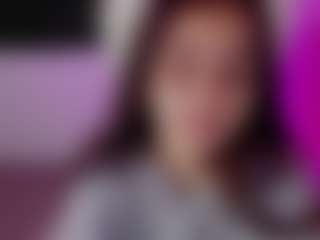 Brunettee-1's Live Sex Cam Show