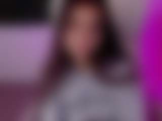 Brunettee-1's Live Sex Cam Show