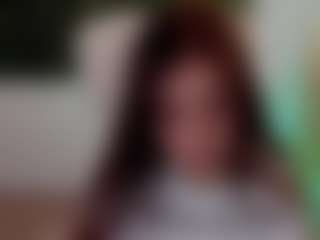Brunettee-1's Live Sex Cam Show