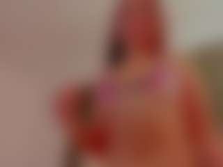 Brunettee-1's Live Sex Cam Show