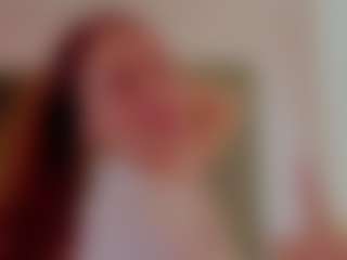 Brunettee-1's Live Sex Cam Show