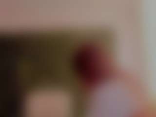 Brunettee-1's Live Sex Cam Show