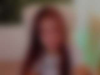 Brunettee-1's Live Sex Cam Show