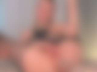 EllyRockstar's Live Sex Cam Show