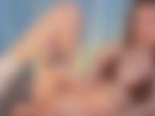 Live cam show with EllyRockstar - Drinking on Soda Cam