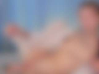Live cam show with EllyRockstar - Drinking on TeamSkeetLive