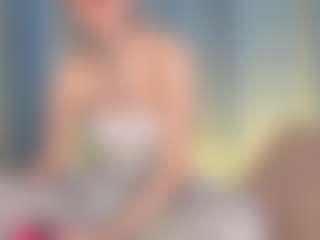Live cam show with EllyRockstar - Athletic Young Adult on Camsoda