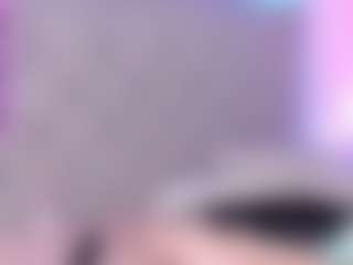 EMMAAA-STOONEE's Live Sex Cam Show