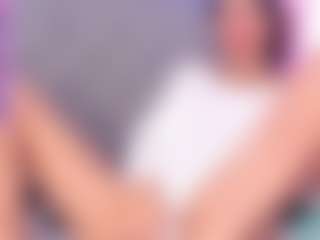 Live cam show with EMMAAA-STOONEE - Brown Hair on Camsoda