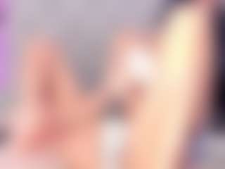 EMMAAA-STOONEE's Live Sex Cam Show