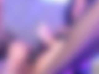 EMMAAA-STOONEE's Live Sex Cam Show
